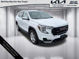 Used 2022 GMC Terrain SLE w/ Driver Convenience Package image 3