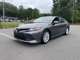 Used 2019 Toyota Camry LE image 2
