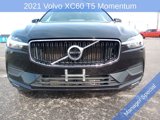 Used 2021 Volvo XC60 T5 Momentum image 3