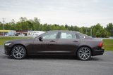Used 2018 Volvo S90 T6 Momentum w/ Convenience Package image 5