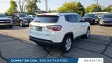Used 2018 Jeep Compass Latitude image 4