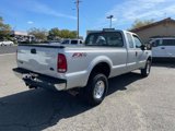 Used 2004 Ford F350 XLT image 4