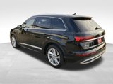 Used 2020 Audi Q7 3.0T Prestige image 3
