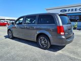 Used 2017 Dodge Grand Caravan SXT image 5