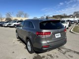 Used 2018 Kia Sorento LX image 5
