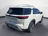 Used 2023 Nissan Pathfinder SL w/ SL Premium Package image 5