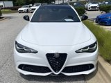 Used 2024 Alfa Romeo Giulia Veloce image 2
