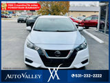 Used 2022 Nissan Versa SV image 2