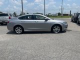 Used 2016 Chrysler 200 Limited image 4