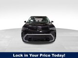 New 2025 Volkswagen Taos SE image 2