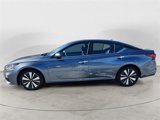 Used 2022 Nissan Altima 2.5 SV image 2