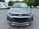 Used 2019 Chevrolet Trax LT w/ LT Convenience Package image 4