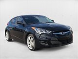 Used 2015 Hyundai Veloster image 3