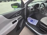 Used 2023 Chevrolet Equinox LT w/ Driver Convenience Package image 6
