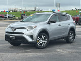 Used 2016 Toyota RAV4 LE image 2