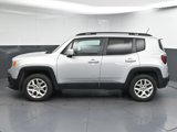 Used 2017 Jeep Renegade Latitude image 5