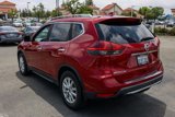 Used 2018 Nissan Rogue SV w/ Premium Package image 6