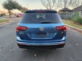 Used 2018 Volkswagen Tiguan SE w/ Panoramic Sunroof Package image 6