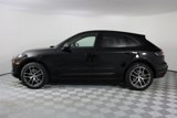 Certified 2025 Porsche Macan image 2