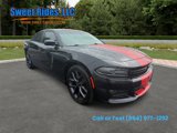 Used 2020 Dodge Charger SXT w/ Blacktop Package image 4