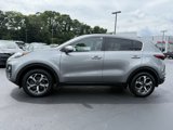 Used 2020 Kia Sportage LX image 3