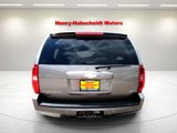 Used 2011 Chevrolet Suburban LT image 3