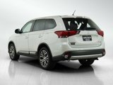 Used 2016 Mitsubishi Outlander SE image 3
