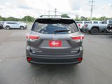 Used 2016 Toyota Highlander XLE image 4