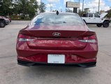 Used 2023 Hyundai Elantra SEL image 5