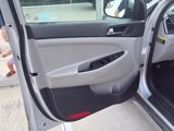 Used 2018 Hyundai Tucson SEL image 3