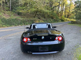 Used 2005 BMW Z4 2.5i image 2