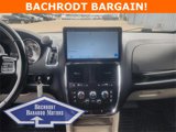 Used 2019 Dodge Grand Caravan SXT image 2