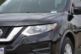 Used 2018 Nissan Rogue SV image 5