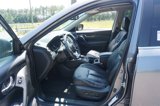 Used 2017 Nissan Rogue SL image 2