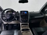 Used 2017 Dodge Grand Caravan SXT image 3