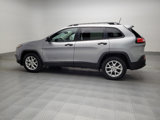 Used 2016 Jeep Cherokee Sport image 3