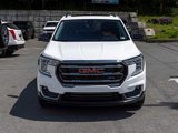 Used 2022 GMC Terrain AT4 image 2
