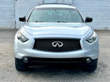 Used 2017 INFINITI QX70 2WD w/ Premium Package image 2