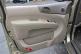 Used 2010 Kia Sedona LX image 5