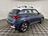 Used 2023 Hyundai Venue Limited image 3