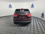 Used 2018 Kia Sorento LX image 5