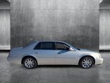 Used 2009 Cadillac DTS w/ Trunk Convenience Package image 4