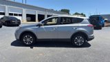 Used 2018 Toyota RAV4 LE image 5