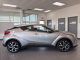 Used 2018 Toyota C-HR XLE image 2