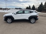 New 2025 Hyundai Kona SE image 4