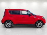 Used 2017 Kia Soul + image 4