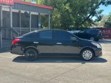 Used 2018 Nissan Versa SV image 3