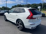 Certified 2022 Volvo XC60 B5 R-Design image 3
