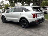 Used 2021 Kia Sorento LX image 5