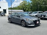 Used 2020 Nissan Altima 2.5 SR image 2